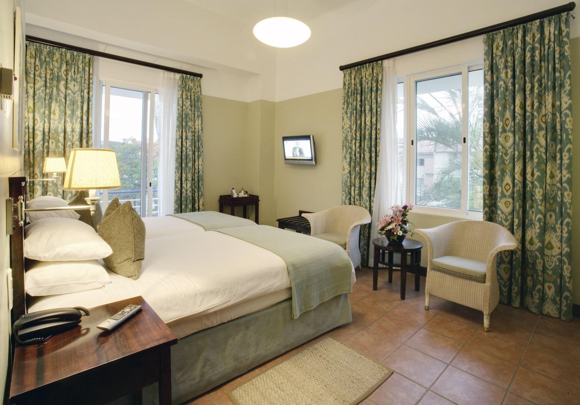 Hotel Cardoso Мапуто Екстериор снимка