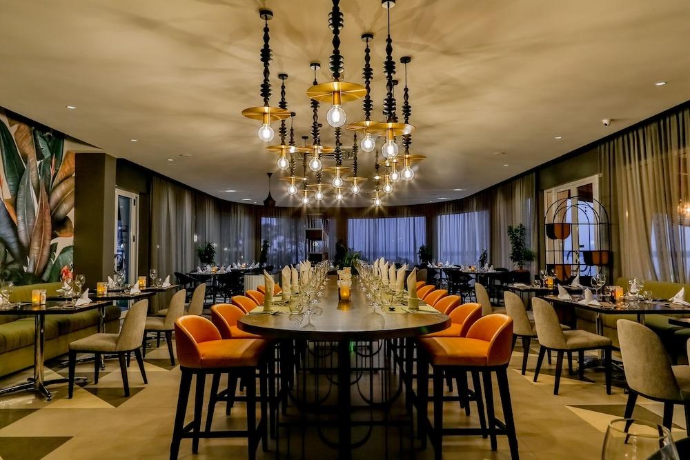 Hotel Cardoso Мапуто Екстериор снимка