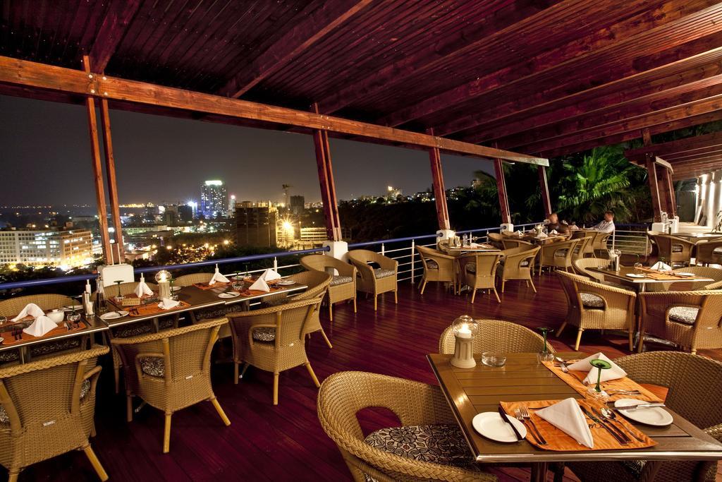Hotel Cardoso Мапуто Екстериор снимка