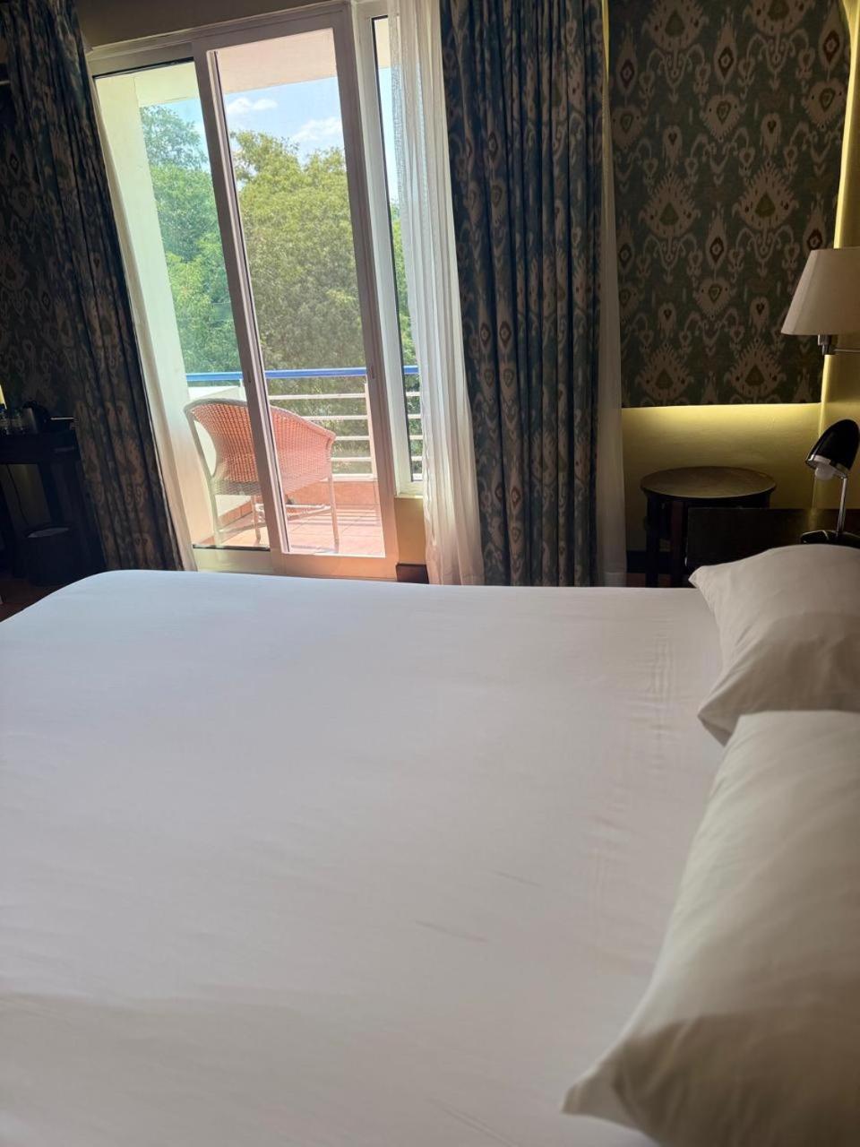 Hotel Cardoso Мапуто Екстериор снимка
