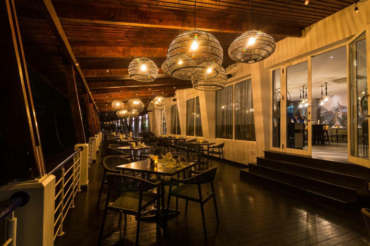 Hotel Cardoso Мапуто Екстериор снимка
